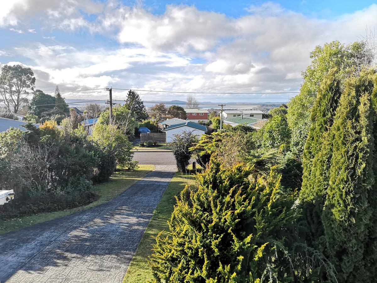 Hillside Heaven Quiet And Comfortable Rotorua Exterior photo